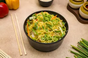 Hakka Noodles.